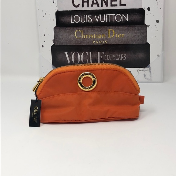✨SALE 2️⃣0️⃣0️⃣ NWT Celine Cosmetic Bag✨ - Picture 1 of 8